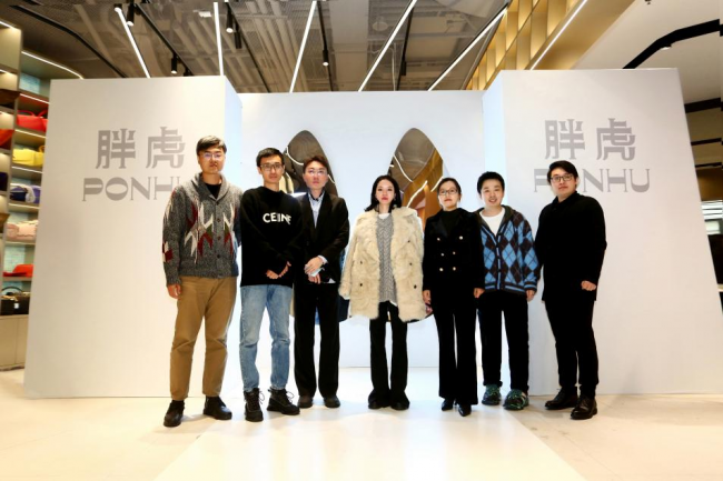 2021 胖虎三里屯旗舰店开业活动：时尚蜕变，永续经典”