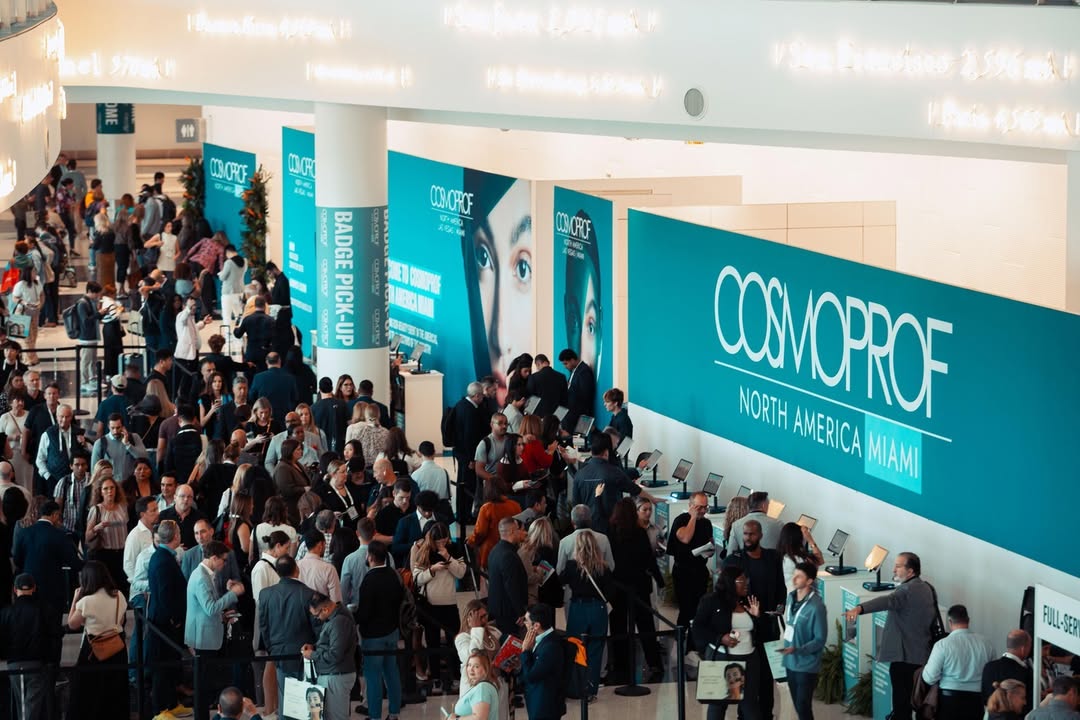 第二届COSMOPROF卡思曼伯北美迈阿密美容展盛大开幕